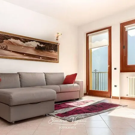 Casa Acqua *